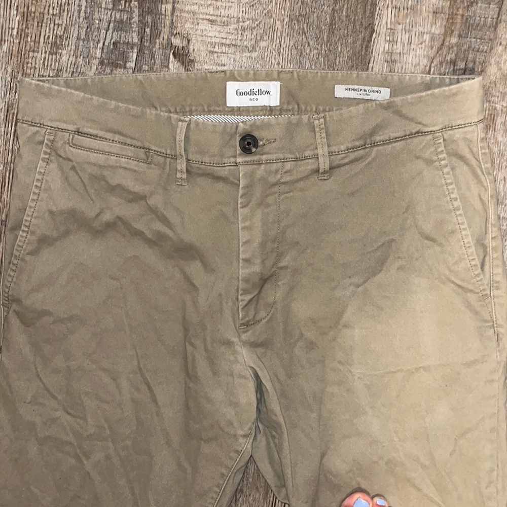 Good Fellow Tan Khaki Chino Pants size 34x32